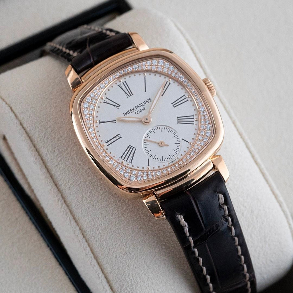 Patek Philippe, Gondolo 18k Rose Gold 7041R-001 with Silvery Grained dial Watch