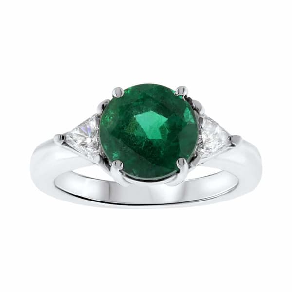 18kt White Gold Emerald Ring with 0.40CT in diamonds DS-4563632