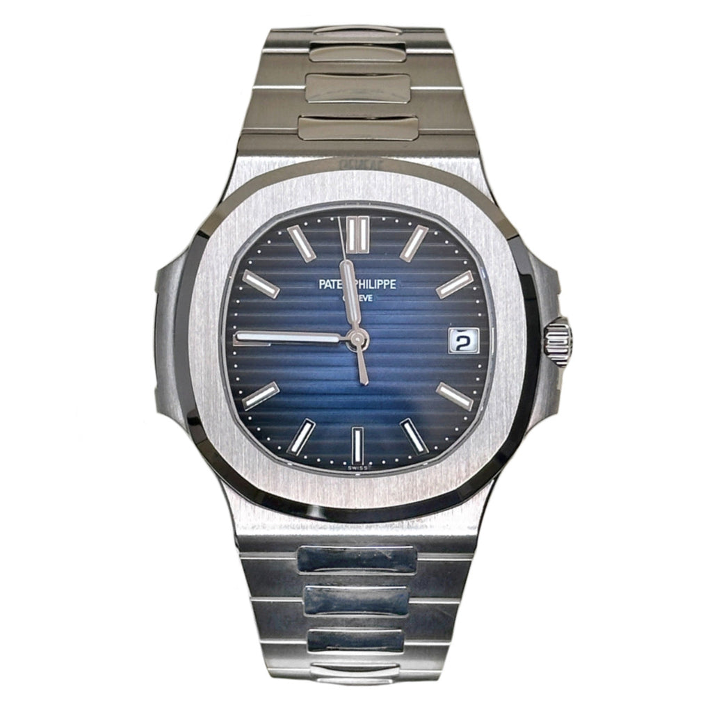 Patek Philippe, Nautilus 41 mm | 18k White gold bracelet | Sunburst blue dial | 18k White gold Case Men's Watch, Ref. # 5811/1G