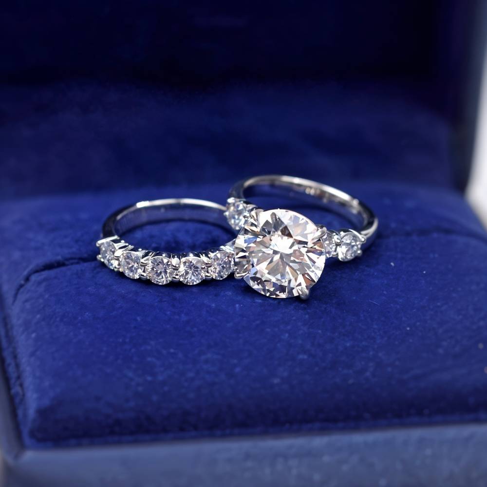 14k White Gold Engagement Ring Set with 6.00ct Center Round Cut Diamond SET-1712500