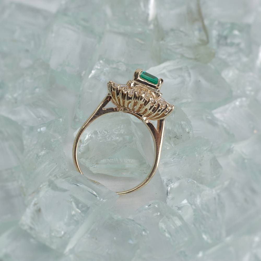 2.00 ct Green Emerald Fashion Ring in 14k Yellow Gold, RN-172000