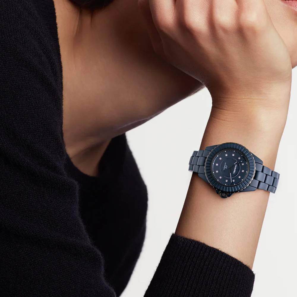 2025 Model Chanel J12 BLEU Calibre 12.2, 33mm Watch - Ref: H9657 - Matte Blue Dial in Ceramic and Steel Case