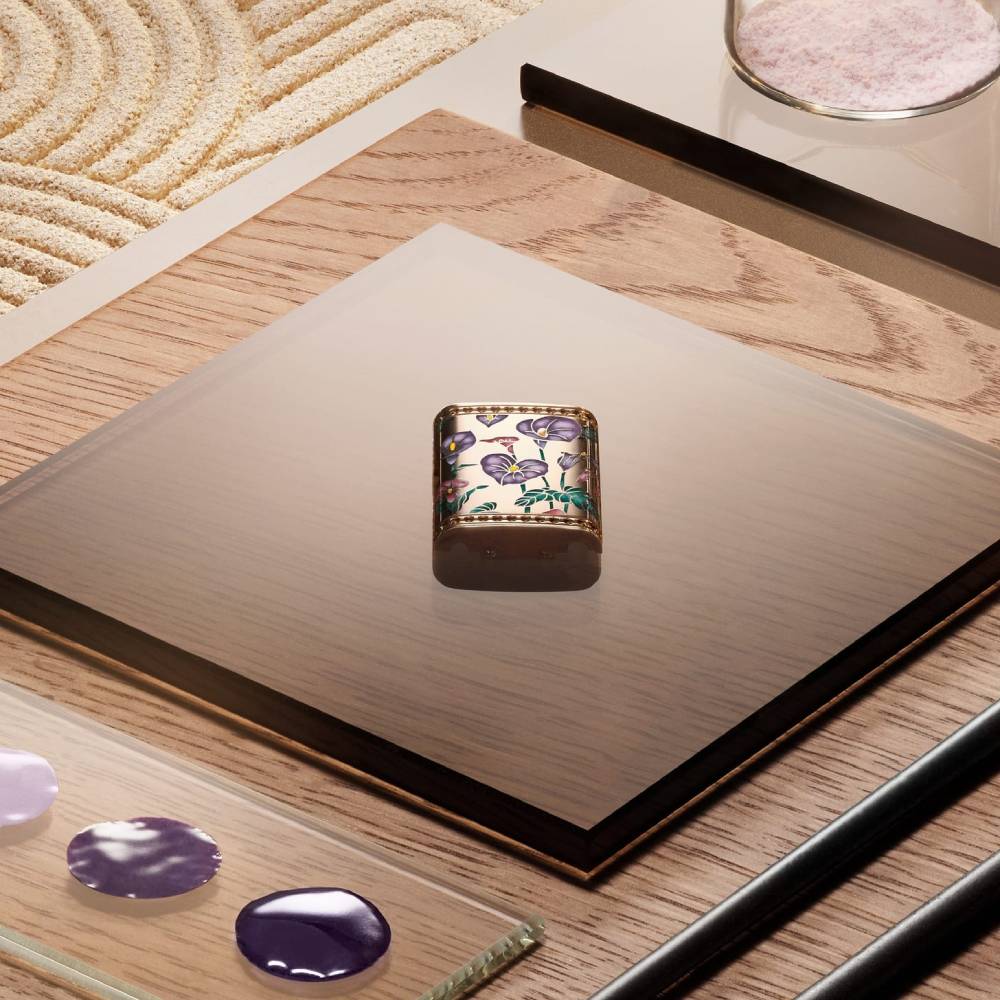 2025 Model Jaeger-LeCoultre Reverso One Precious Flowers 40mm - Ref: Q3292435 White Mother-of-Pearl Dial in 18k Rose Gold Case, Purple Leather