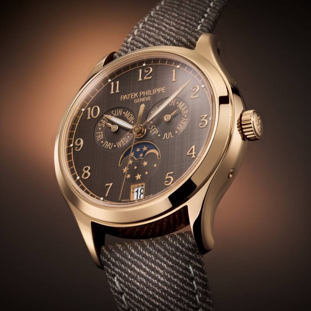 2025 Model Patek Philippe Complications 38 mm Watch - Ref: 4946R-001 - Maroon Brown Dial in 18K Rose Gold Black Calf Leather Bracelet