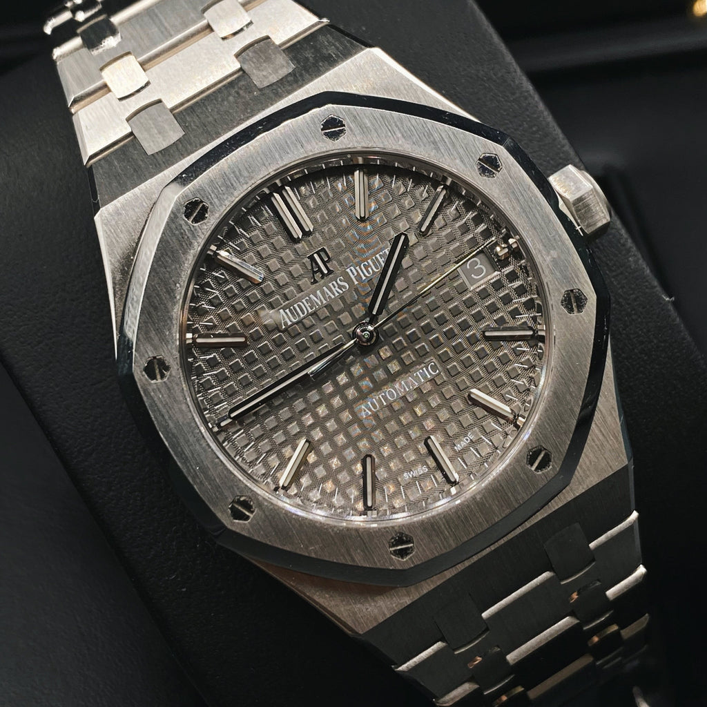 Audemars Piguet Royal Oak 37 mm | Stainless steel Bracelet | Grey Dial | Ladies Watch Ref. 15450ST.OO.1256ST.02