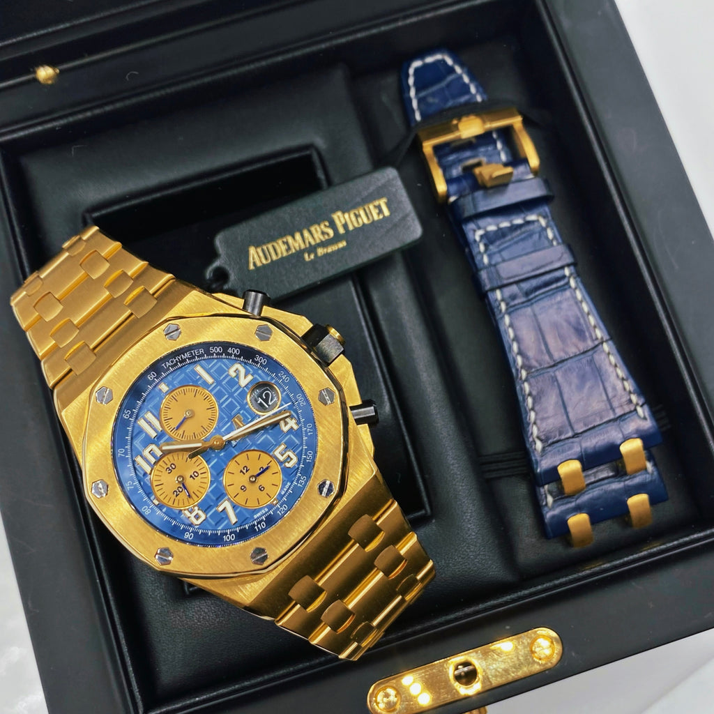 Audemars Piguet Royal Oak Offshore Chronograph 42 mm | 18k yellow gold bracelet | Blue Dial | 18k yellow gold Case | Mens Watch, Ref. 26470BA.OO.1000BA.01