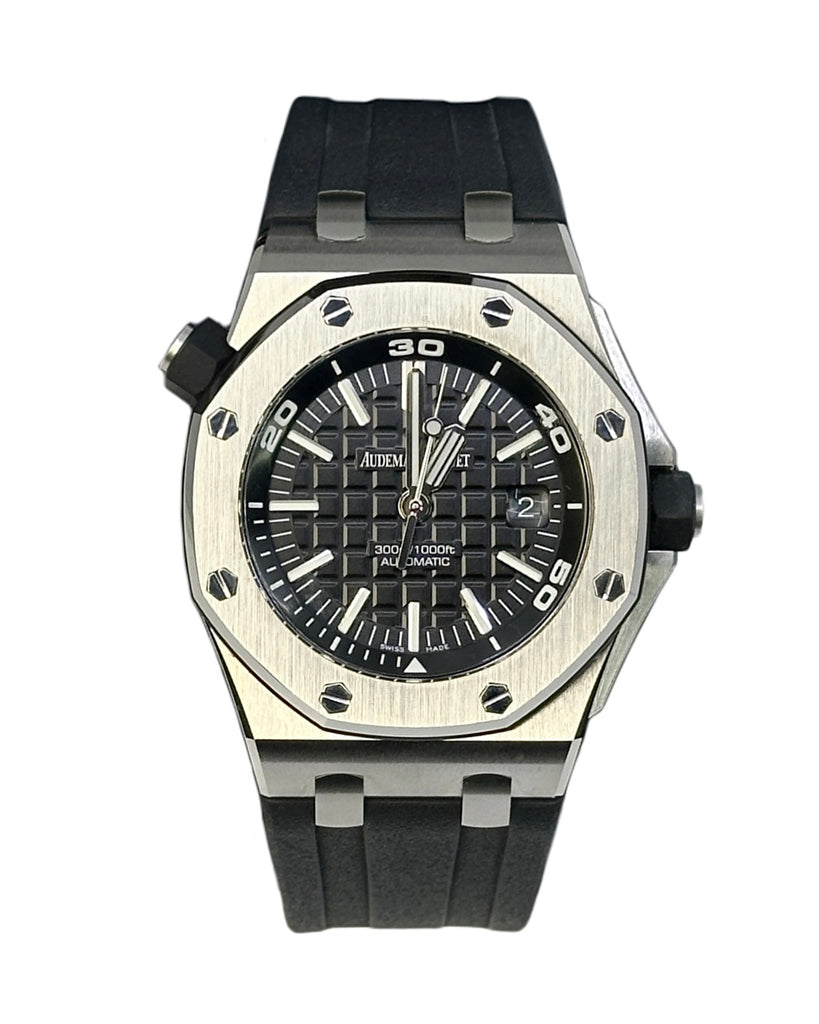 Audemars Piguet, Royal Oak Offshore Diver 42 mm, Black rubber strap, Black Dial, Mens Watch, Ref. # 15703ST.OO.A002CA.01