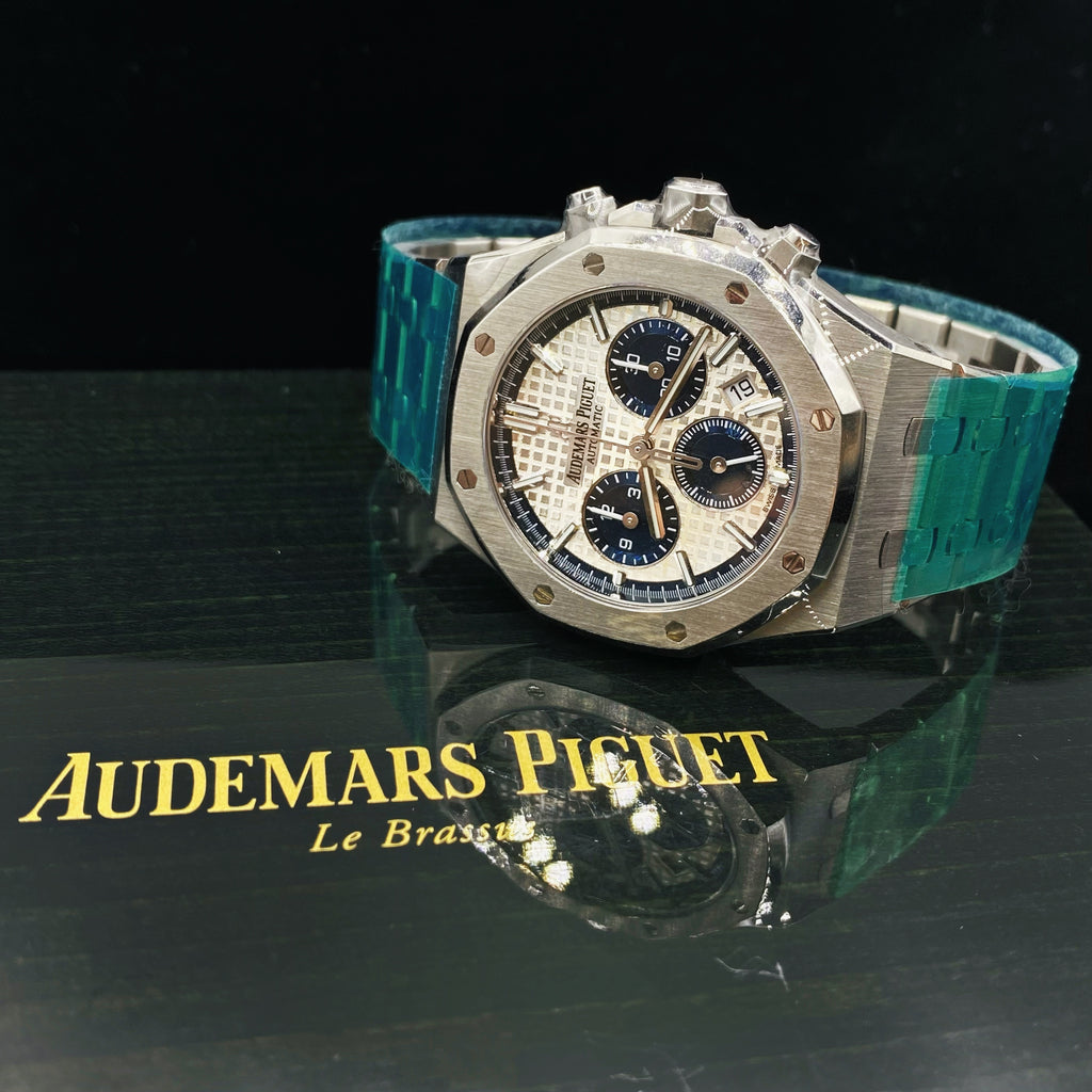 Audemars Piguet Royal Oak Selfwinding Chronograph 38 mm | Stainless steel Bracelet | Silver-toned Dial | Mens Watch, Ref. 26315ST.OO.1256ST.01