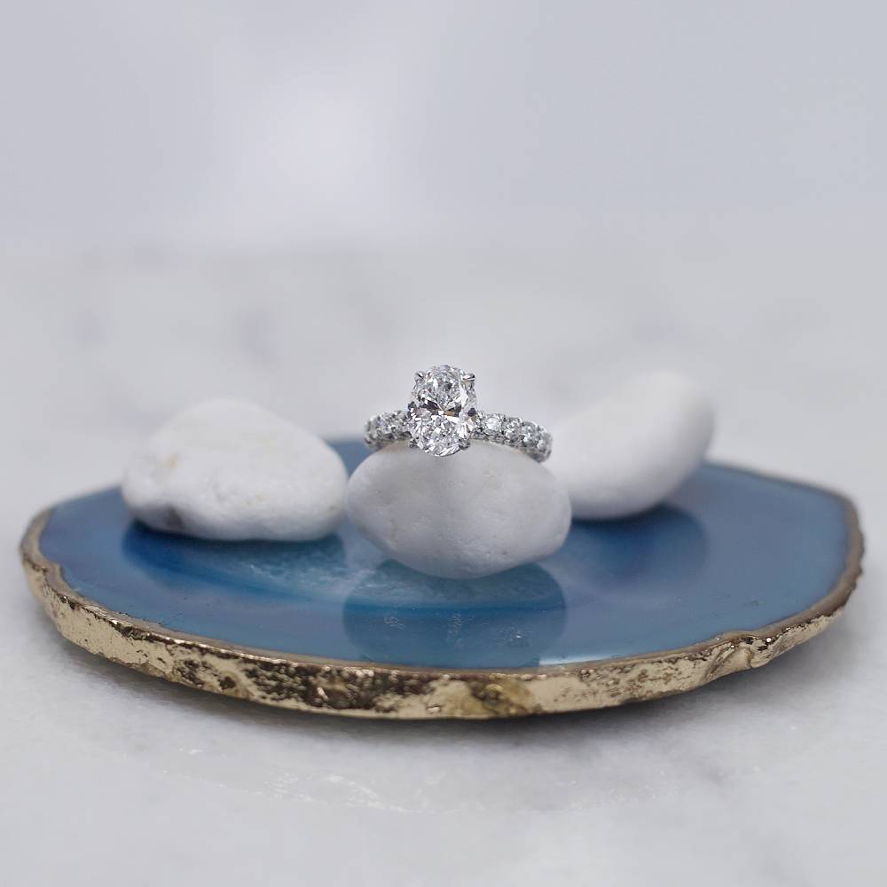 Diamond Engagement Ring Set in 18K White Gold (4.51ct. tw.) Oval and Round Cut Natural Diamonds