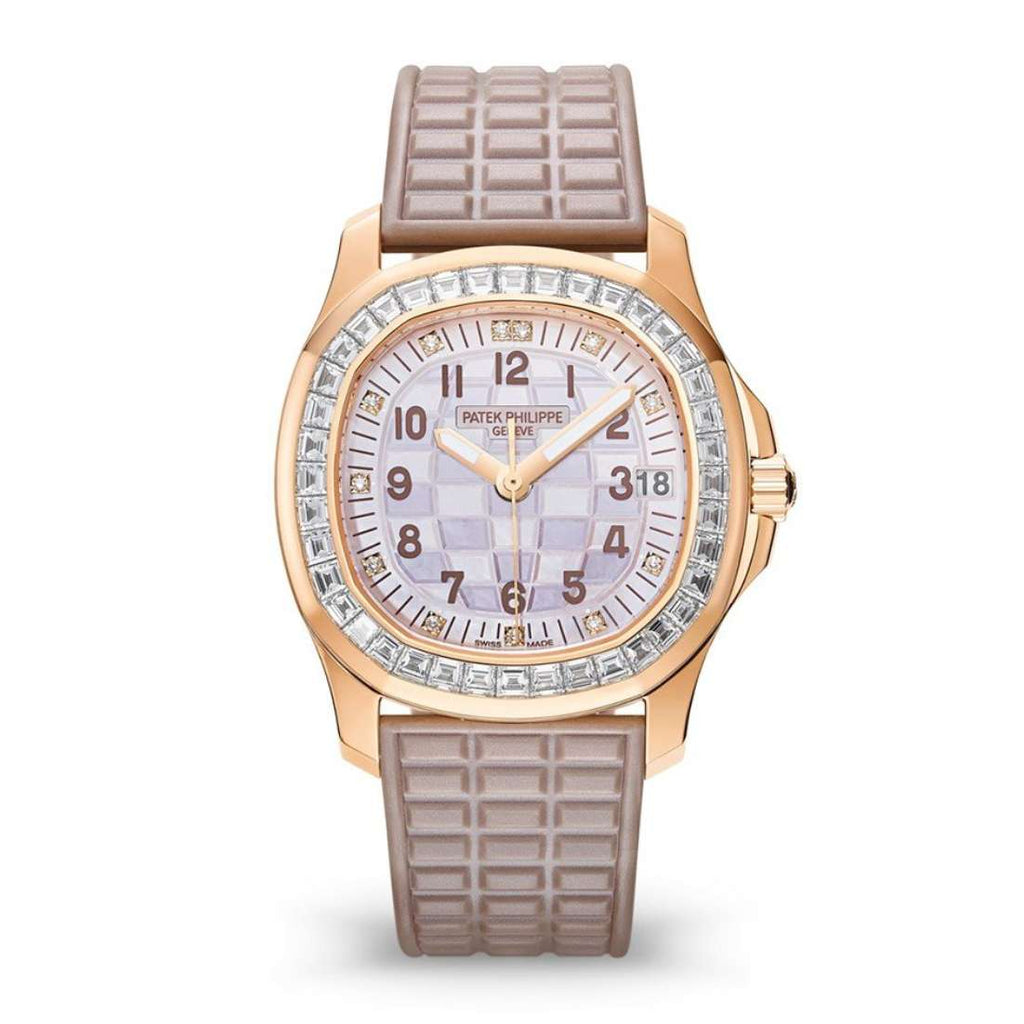 Patek Philippe Aquanaut Luce 35.6 mm | Pearly beige polymer rubber strap | Mother-of Pearl dial Diamond bezel | 18k Everose Gold Case Ladies Watch 5072R-001