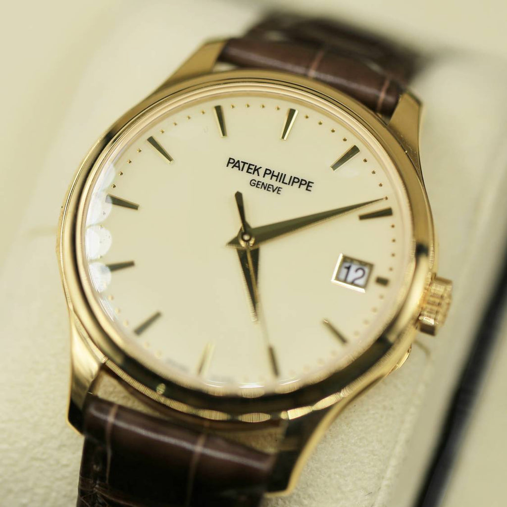 Patek Philippe Calatrava 18k Yellow Gold 5227J-001 with Ivory Lacquered dial Watch