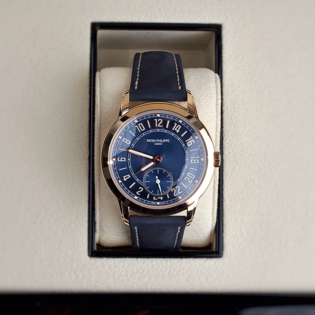 Patek Philippe Calatrava Travel Time Complications 42mm | Blue Calfskin strap | Blue dial | 18k Everose Gold Case Men's Watch 5224R-001