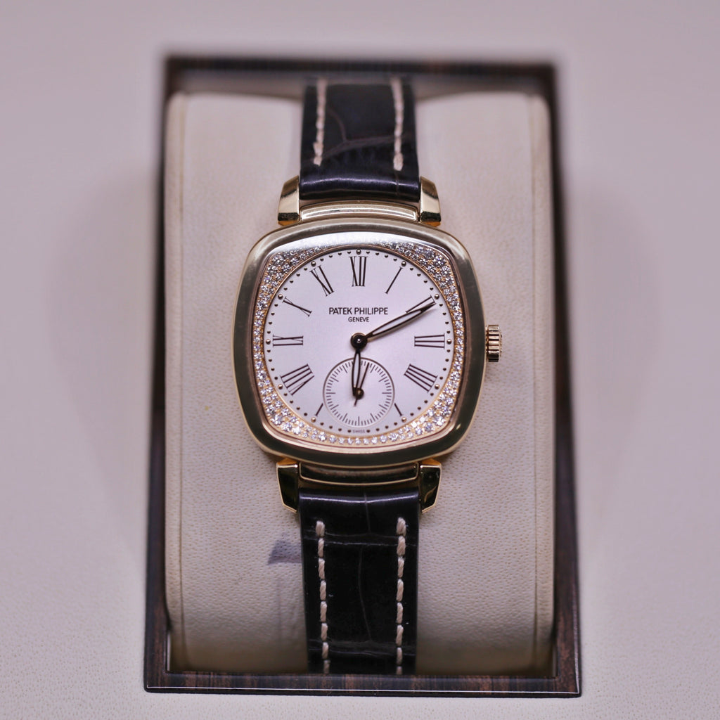 Patek Philippe Gondolo 18k Rose Gold 7041R-001 with Silvery Grained dial Watch