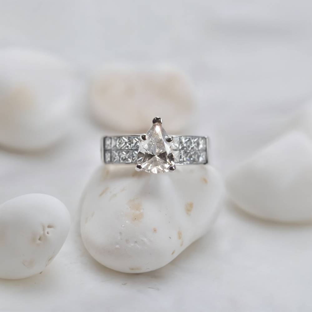 Pear & Princess Cut Natural Diamonds Engagement Ring Set in 18k White Gold (2.74ct. tw.)