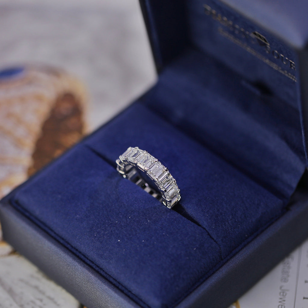 Platinum Eternity Band features 10.7ct ET-100800