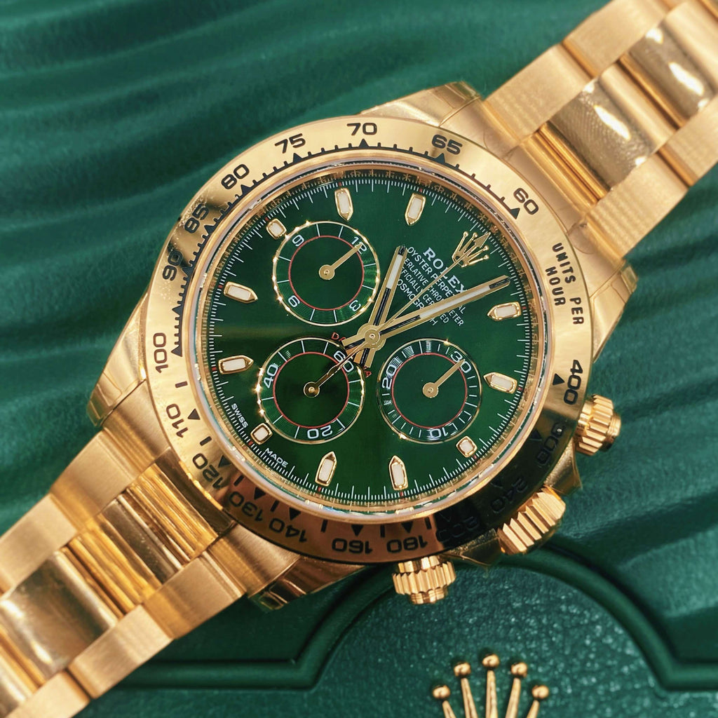 Rolex, Cosmograph Daytona 18k Yellow Gold Watch Green Dial Oyster bracelet 116508-0013