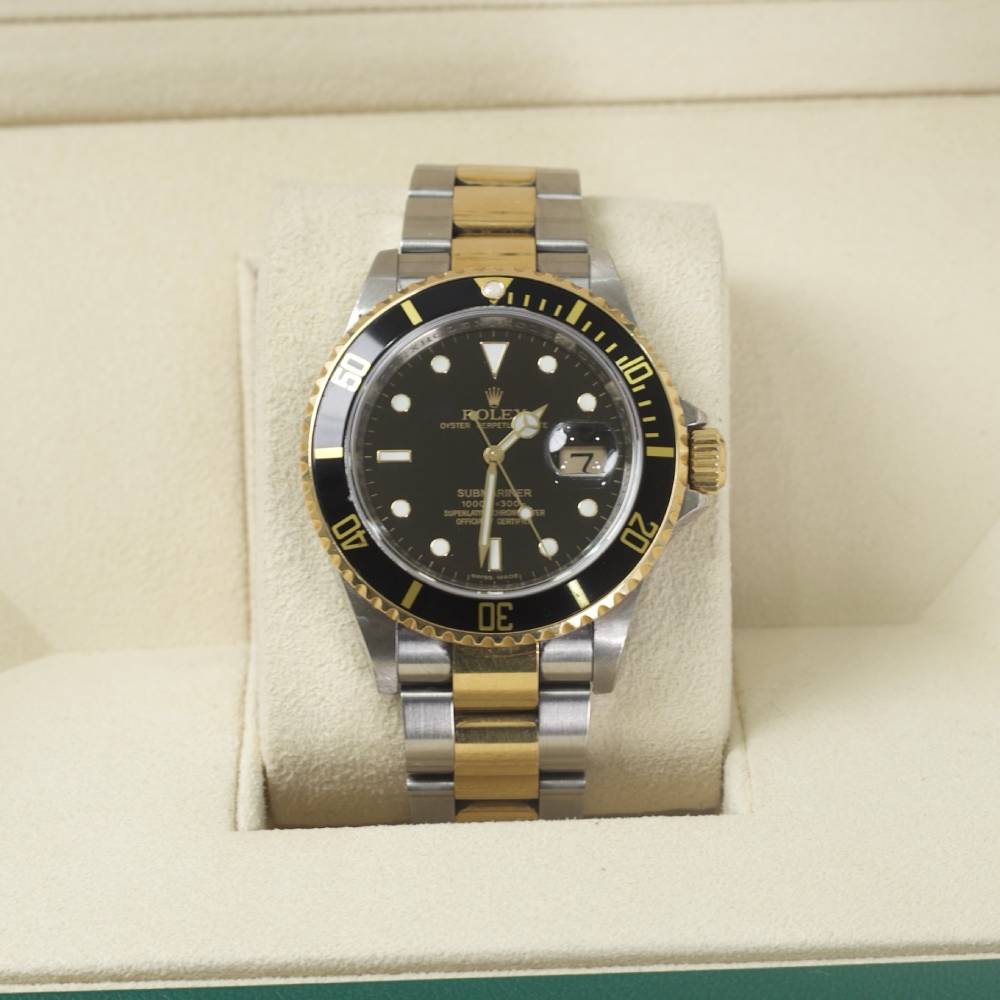 Rolex Submariner Date 40mm - Ref: 16613 - Black Dial, Two Tone Stainless Steel & 18K Yellow Gold Oyster Bracelet Watch