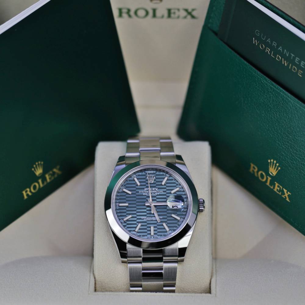 Rolex Datejust 41mm - Ref: 126300 - Green Dial, Stainless Steel Oyster Bracelet Men's Watch