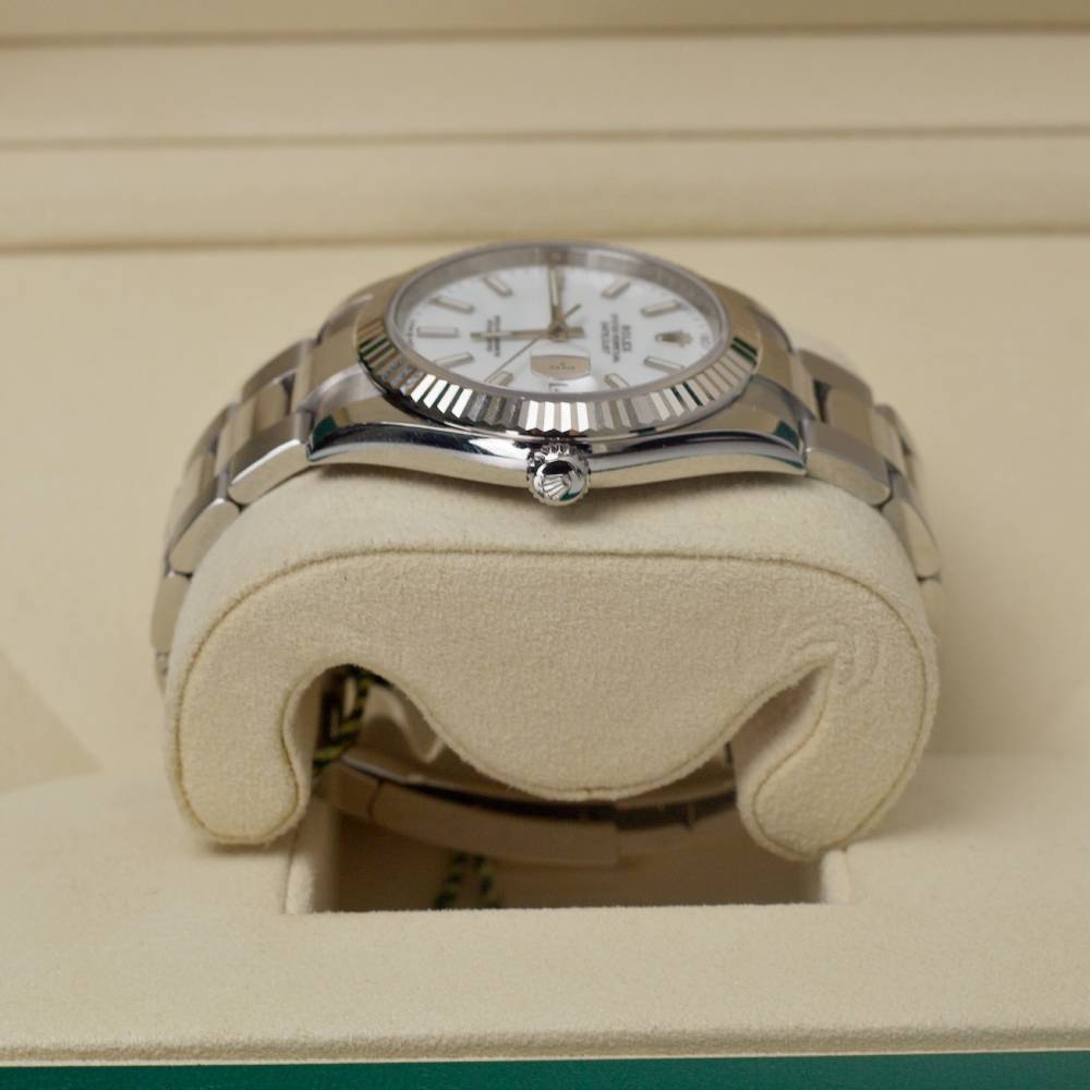 Rolex Datejust 41mm - Ref: 126334-0009 - White Dial, Stainless Steel Oyster Bracelet Men's Watch