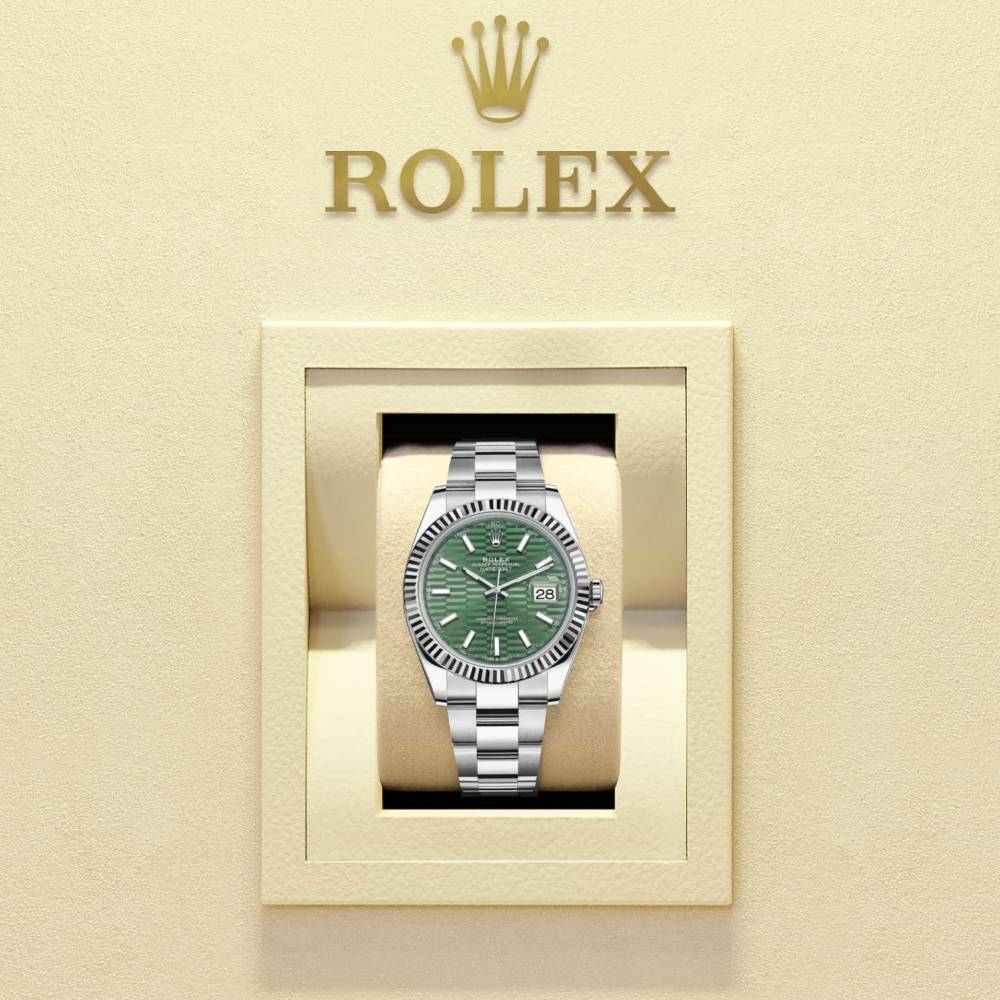 Rolex Datejust 41mm - Ref: 126334 - Green Fluted Motif Dial, Stainless Steel Oyster Bracelet Men's Watch