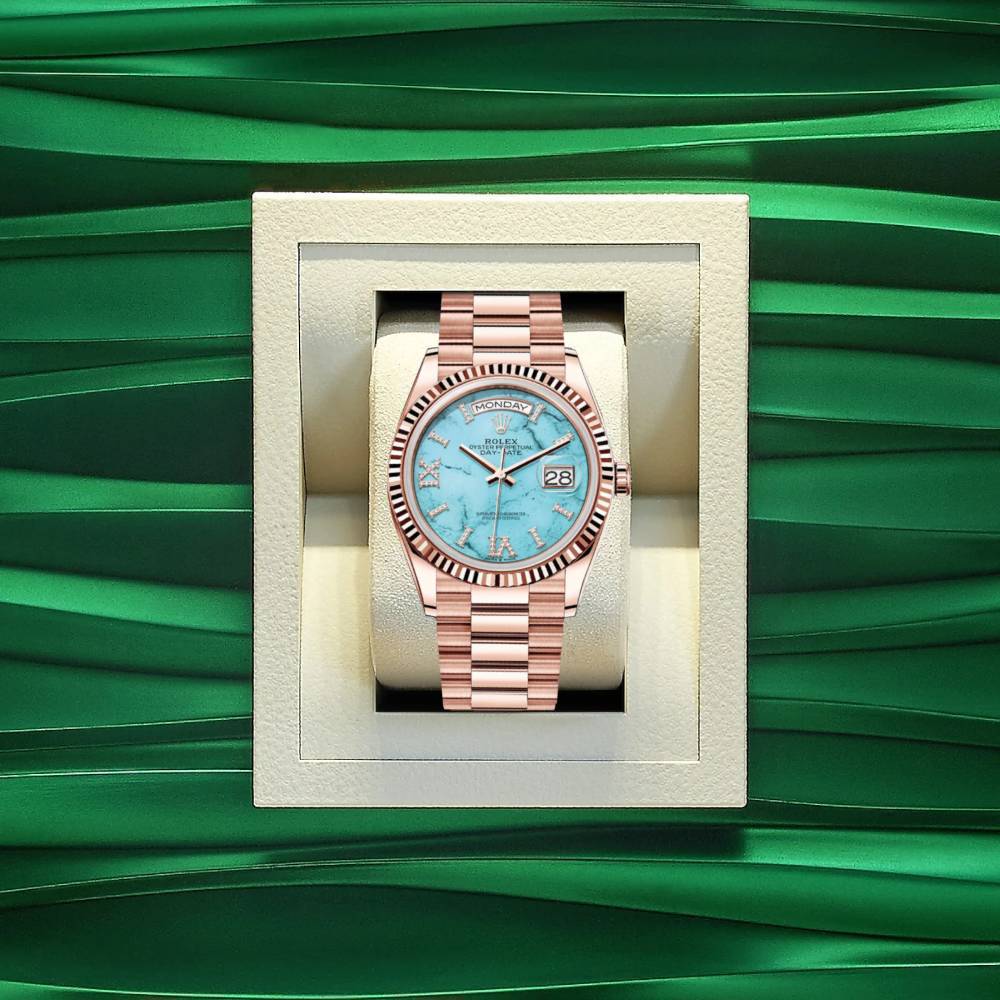 Rolex Day Date 40mm - Ref: 128235 - Blue Turqouise Roman Dial & Fluted Bezel, 18K Rose Gold President Bracelet Men's Watch