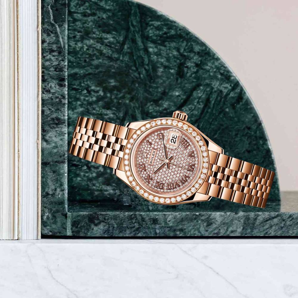 Rolex Lady Datejust 28mm - Ref: 279135rbr dprj - Sundust Diamond Dial, 18K Rose Gold Jubilee Bracelet Women's Watch