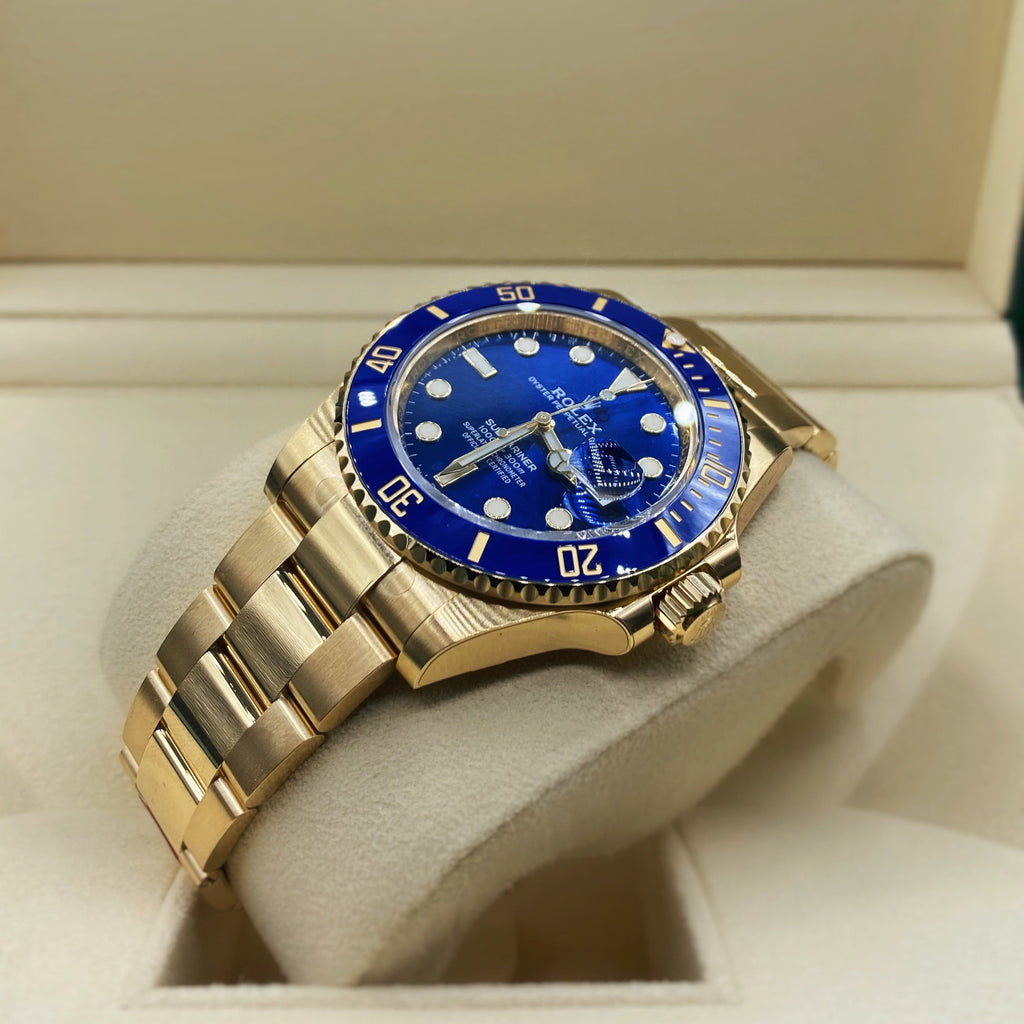 Rolex Submariner 41mm - Ref: 126618lb-0002 - Blue Dial, 18K Yellow Gold Oyster Bracelet Watch