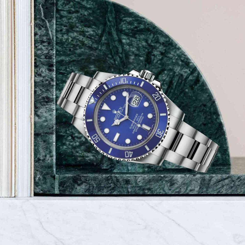 Rolex Submariner Date "Smurf" 40mm - Ref: 116619lb - Blue Dial, 18K White Gold Oyster Bracelet Watch