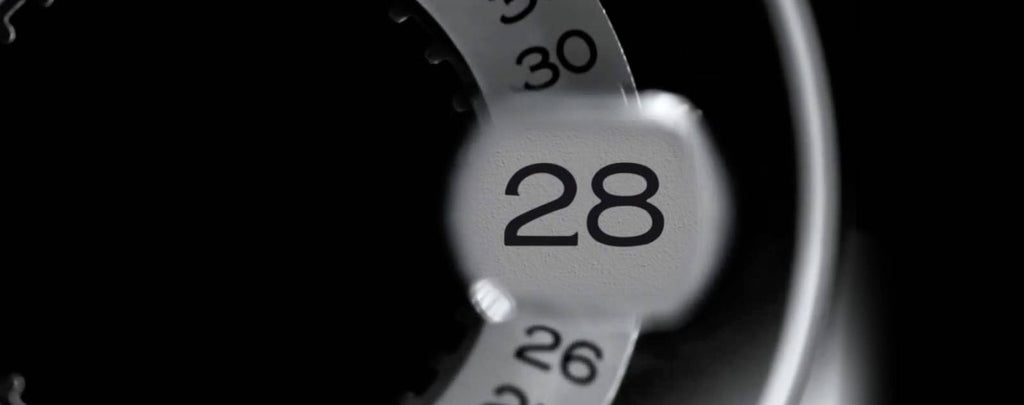 Rolex Turn-O-Graph with cyclops lens magnifying the date