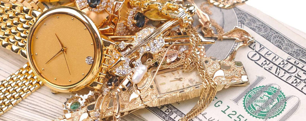 Person holding gold jewelry ready to be sold for cash in NYC