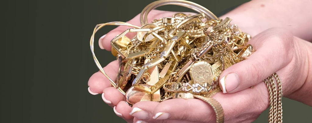 Selling gold jewelry at a store in New York City