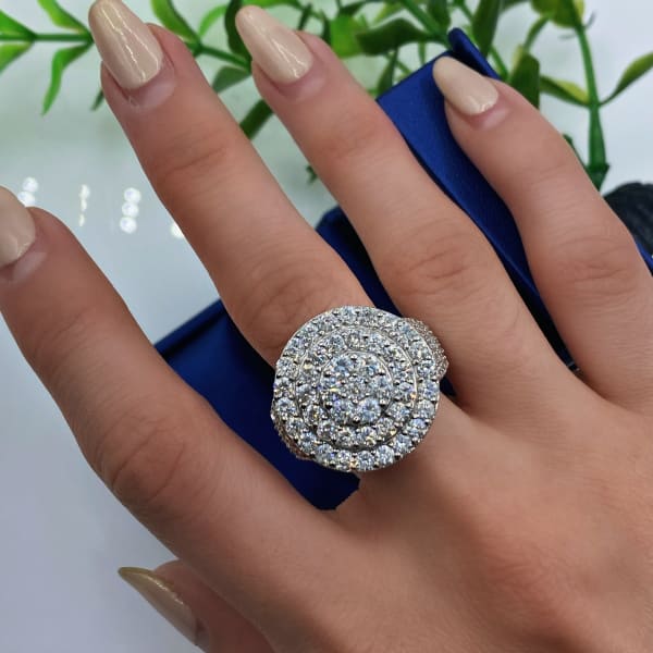 14k White Gold Cocktail Ring features 4.58ct.