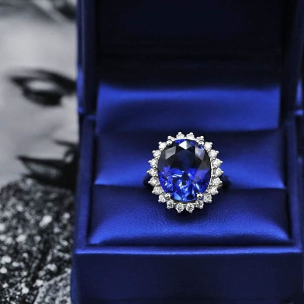 14k White Gold Cocktail Ring with 9.00ct Diffused Blue Sapphire and 1.25ct Diamonds