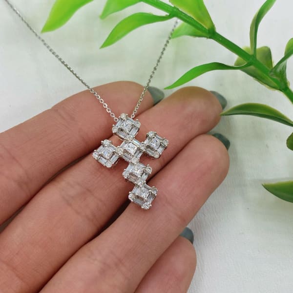 14KT Diamond Cross Pendant features 1.0ct Diamonds