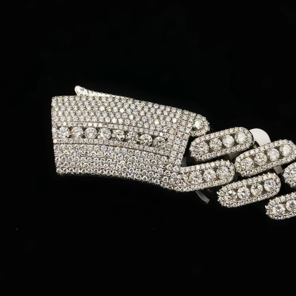 14kt White Gold Cuban Link Chain With 52.0ct Diamonds 