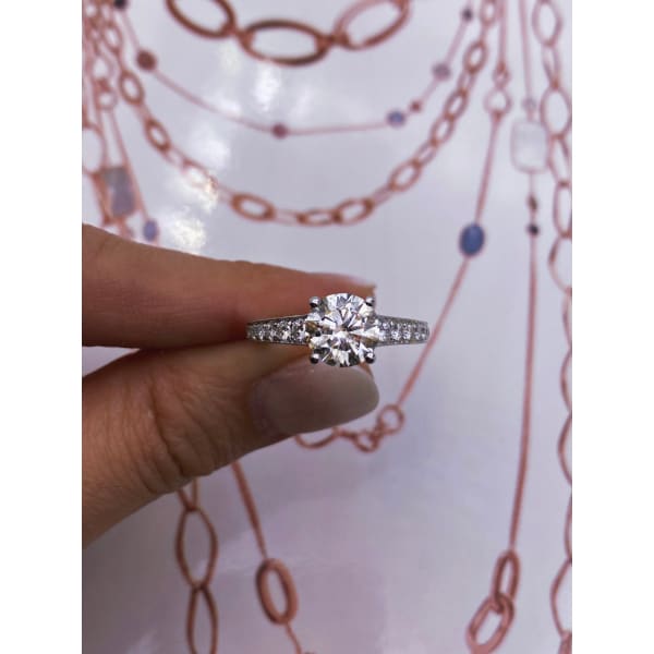 18k White Gold Engagement Ring with 2.25ct diamonds 