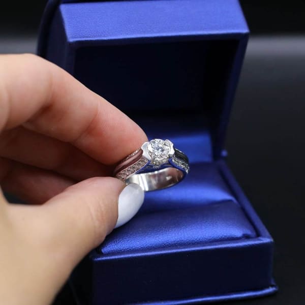 Amazing 14k White Gold Engagement Ring with 2.01ct. Diamonds