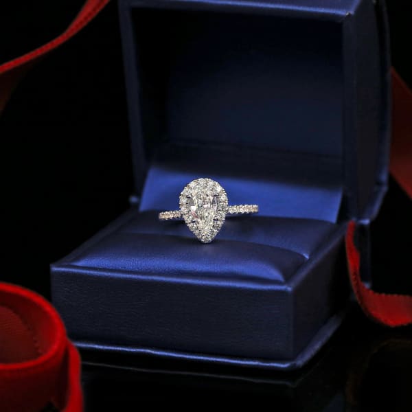Amazing pear shaped engagement ring with 2.01 tdw ENG-15005, Full face