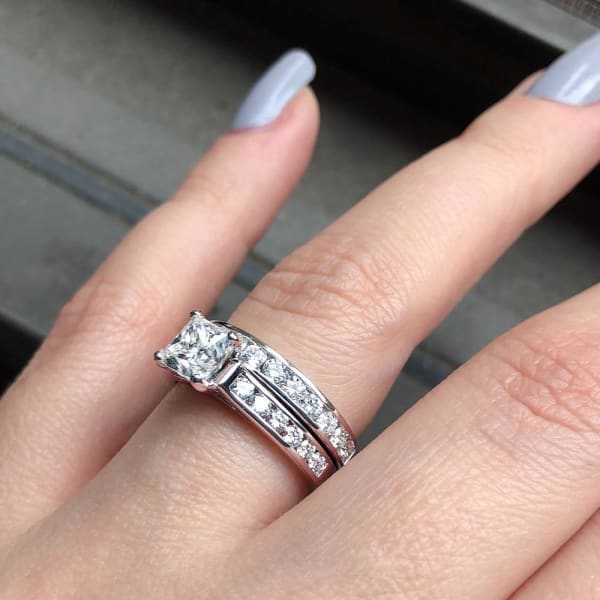 Amazing Platinum Engagement Ring Set with 2.56ct Diamonds ENG-16250, side