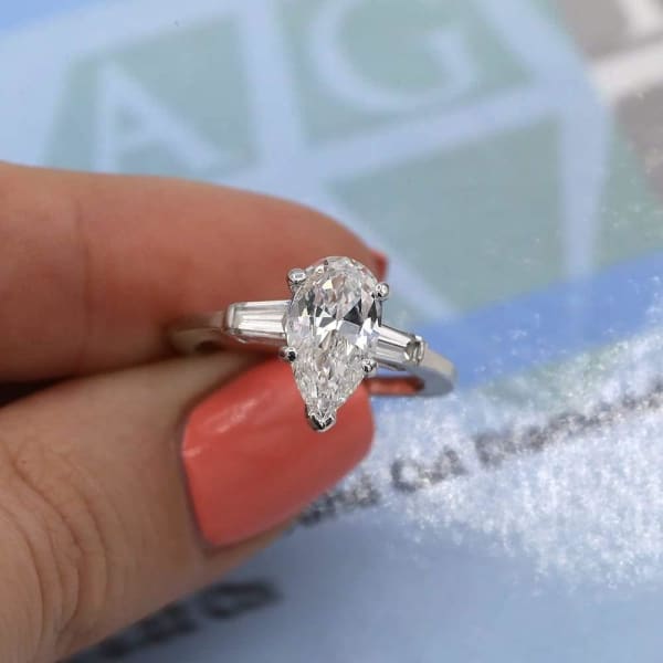 Amazing Platinum Engagement Ring with 2.05ct. Total Diamond Weight ENG-25009, Fashion decoration