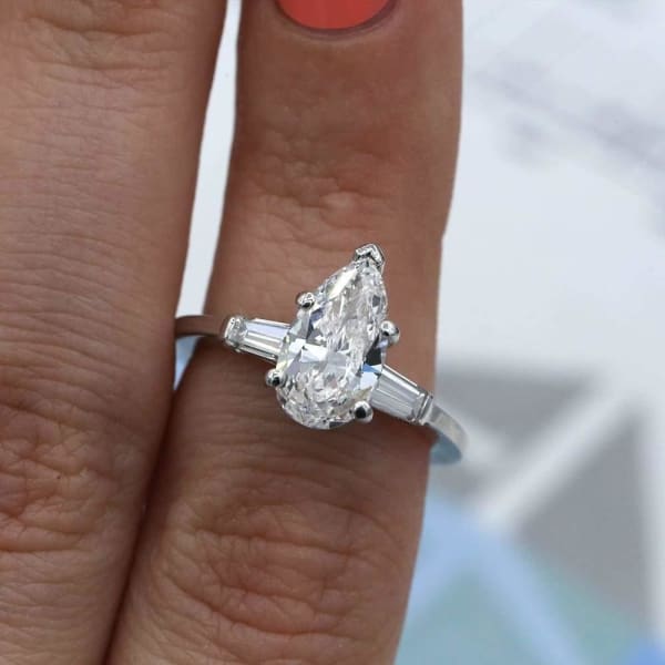 Amazing Platinum Engagement Ring with 2.05ct. Total Diamond Weight ENG-25009, Fashion decoration