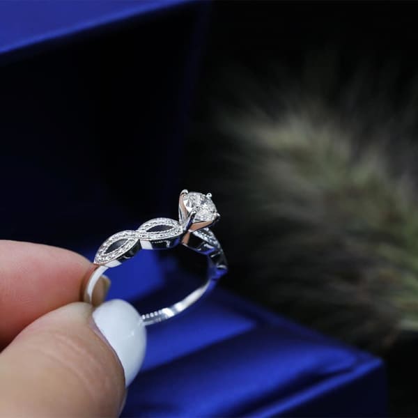 Beautiful 18k White Gold Engagement Ring with 0.50ct. Diamonds,  enlarged image