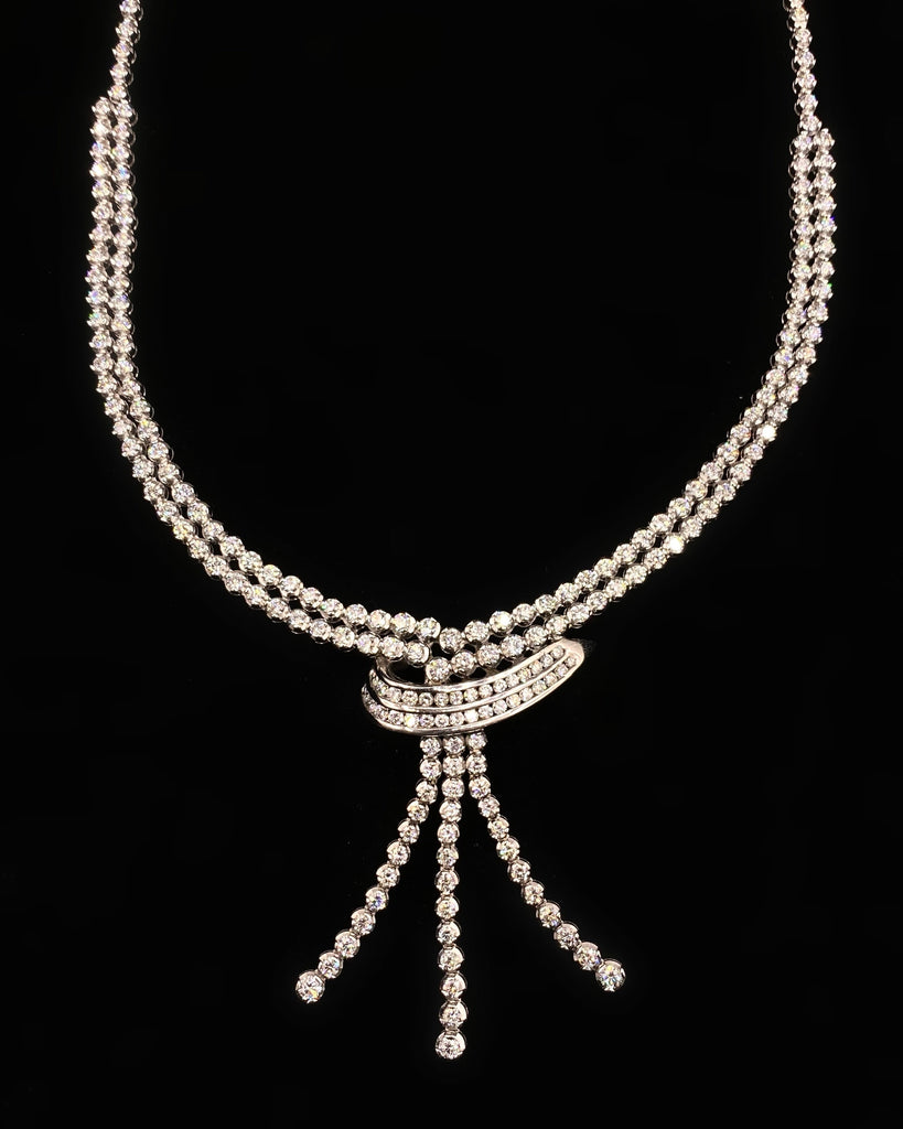 Beautiful Ladies Necklace 18k White Gold 15.0CT Diamonds 