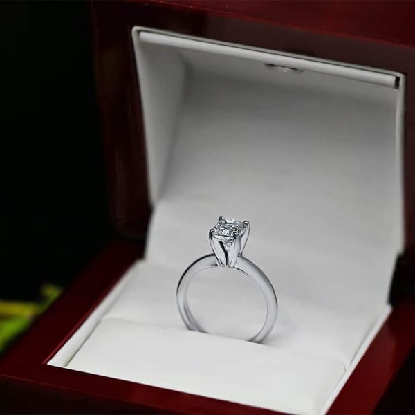 Beautiful White Gold Engagement Ring with Solitaire 1.00ct Cushion Cut Diamond Eng-171500, Ring in packing