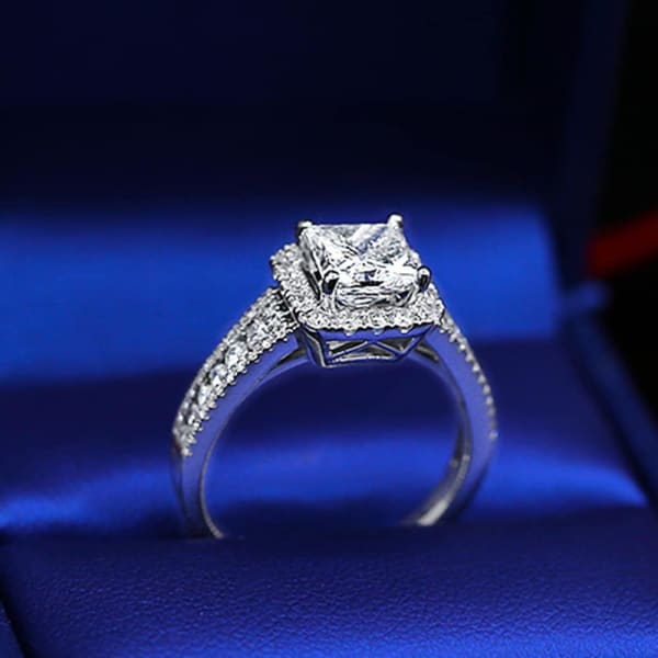Certified 18k White Gold Engagement ring with Center 1.57ct Princess cut Diamond RN-21000