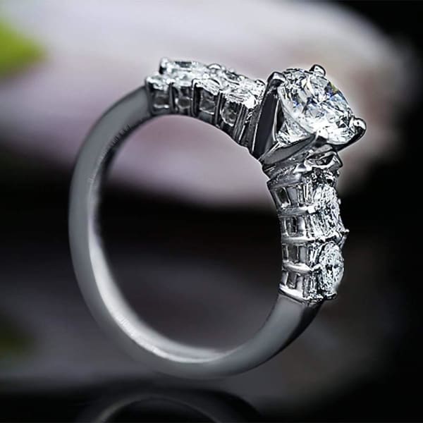 Charming 18k White Gold Engagement Ring features 1.25 ct of Diamonds DS-4562325