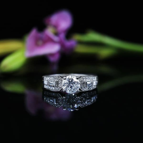 Charming Engagement Ring with Center Round 1.08ct Diamond and side Diamonds RN-10000, Full face