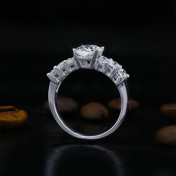Engagement ring with 2.95 ct of Total Diamond Weight Eng-53500