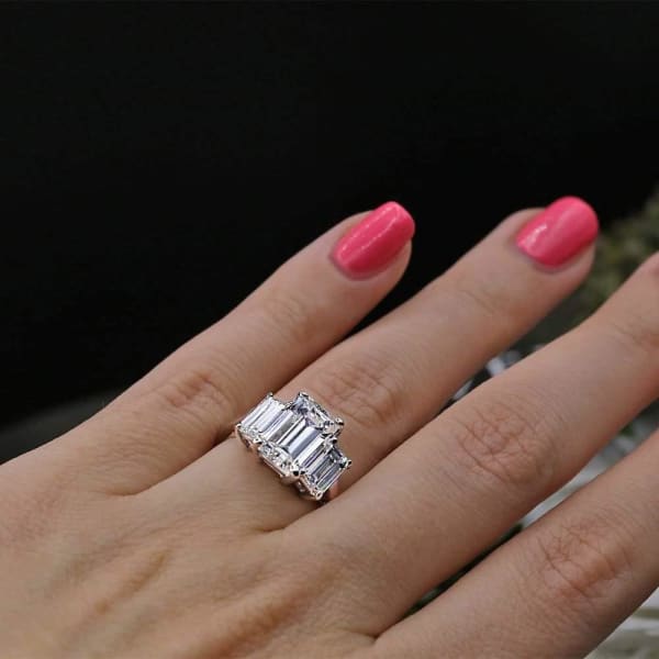 Fantastic Engagement Ring with 4.81 ct of Total Diamond Weight Eng-300000, Ring on a finger