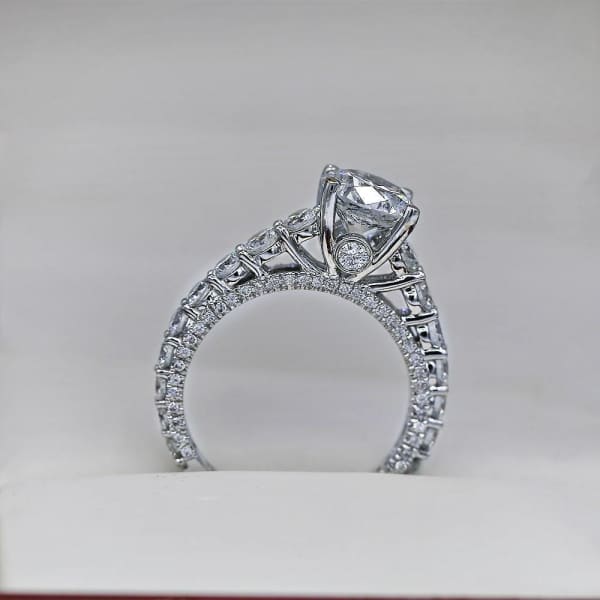GIA Certified 18k White Gold Engagement ring features 1.70ct center Round Diamond RN-40000, side